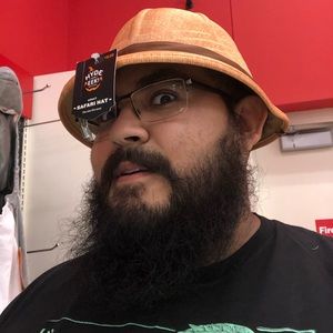 Meet your Posher, Kevin